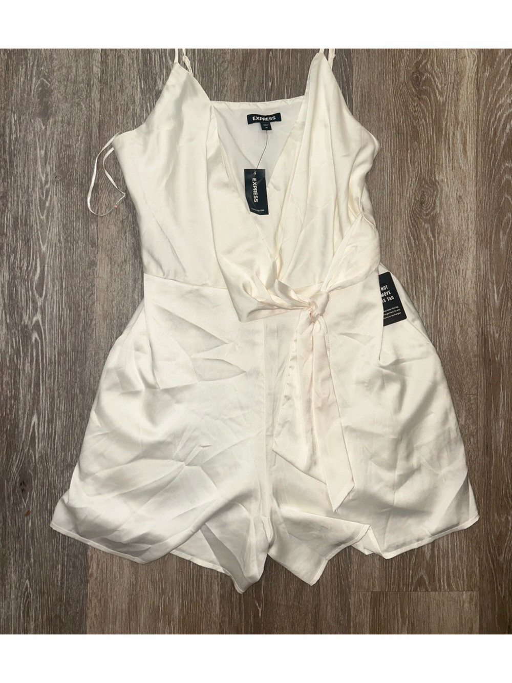 Express Women's Cream spaghetti, strap, romper NWT size M